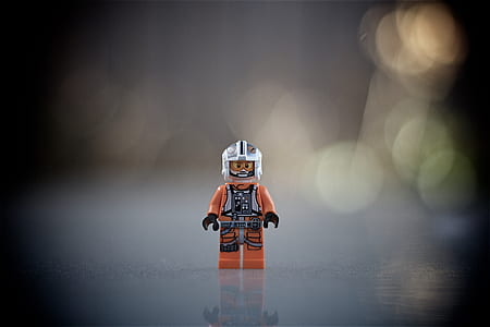 Star Wars Luke Skywalker minifig thumbnail