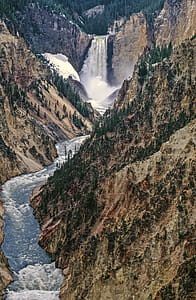 View of Yosemite Falls in Yosemite National Park, California thumbnail