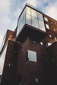 Building thumbnail