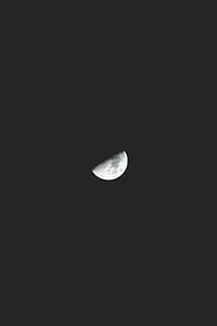 half moon thumbnail