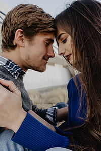 man and woman doing forehead to forehead thumbnail