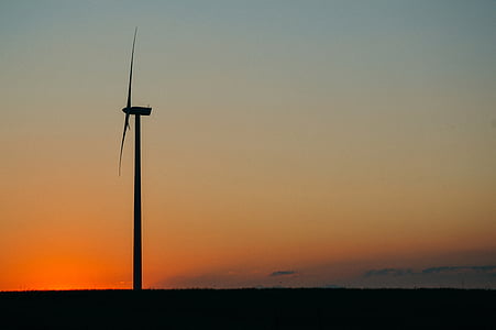 silhouette of windmill thumbnail