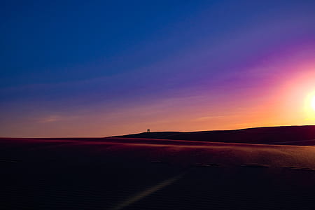 desert during sunset thumbnail