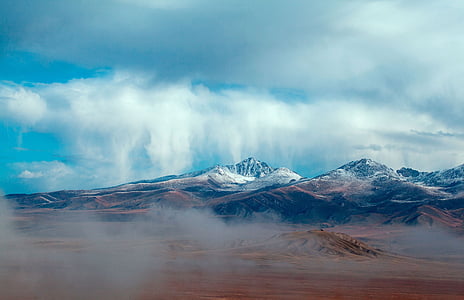 clouds pouring rain thumbnail