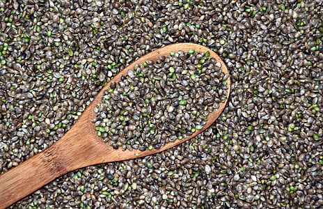 green beans on brown wooden ladle thumbnail