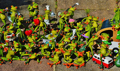 Kermit the frog figurine lot thumbnail