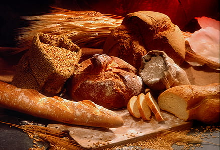 photo of baked breads thumbnail