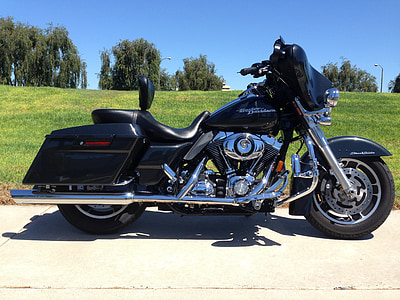 black and gray touring motorcycle thumbnail