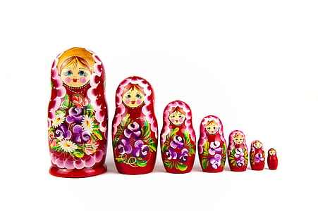 red-white-and-green Russian doll thumbnail