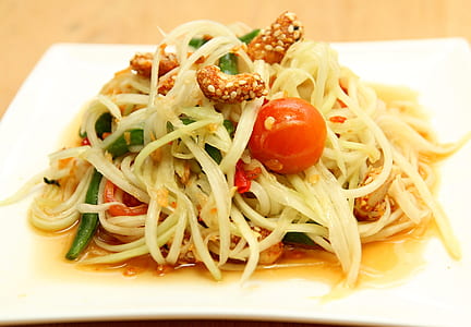 pansta with tomato and vegetable in plate thumbnail