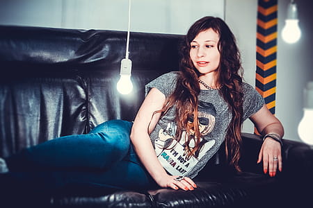 Woman in Gray Crew-neck Shirt thumbnail