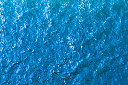 aerial view photography of body of water thumbnail