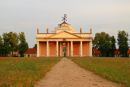 Church, Ludwigslust-Parchim thumbnail