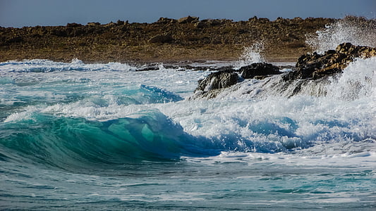 sea waves in seashore thumbnail