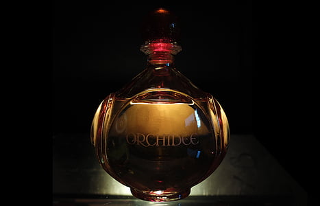 Orchidee bottle close-up photography thumbnail