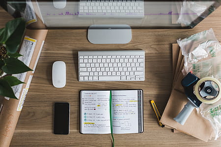 Startup Desk Photo thumbnail