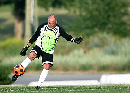 man playing soccer thumbnail