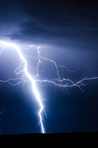 photo of lightning thumbnail