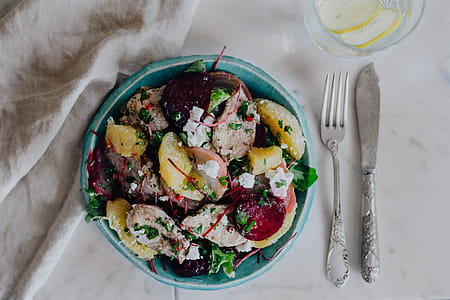 Preparing a yummy and healthy meal thumbnail
