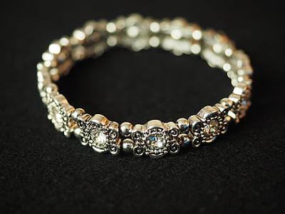 silver-colored jewelry thumbnail