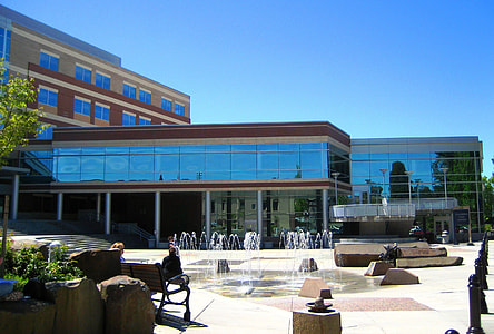 Hillsboro's Civic Center and City Hall in Oregon thumbnail