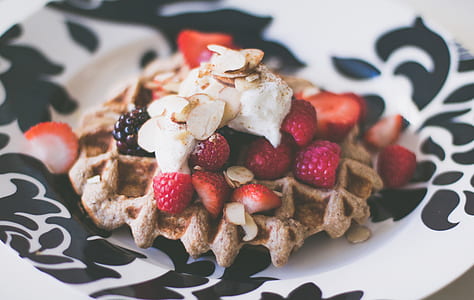 sliced strawberries and pancake thumbnail