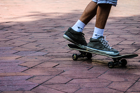man riding skateboard thumbnail