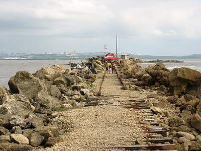Tajamar oriental de Bocas de Ceniza in Barranquilla, Colombia thumbnail
