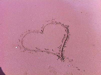 heart sand symbol thumbnail