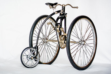 black penny farthing trike thumbnail