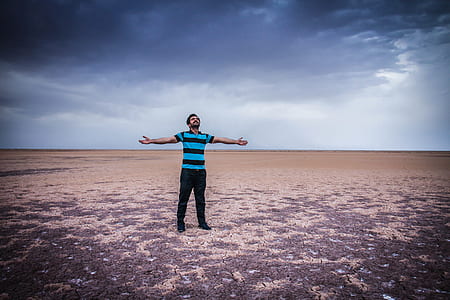 landscape, man, person, sand thumbnail
