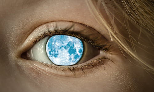 human blue moon eye ] thumbnail
