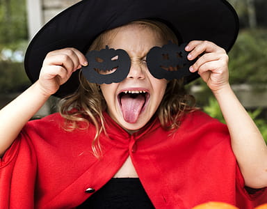 Woman Wearing Halloween Costume thumbnail