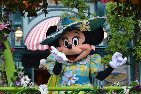 Minnie Mouse mascot thumbnail