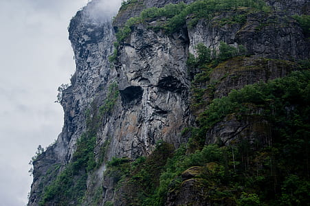 gray rocky mountain thumbnail