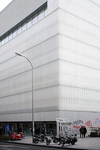 Centro Deportivo Barcelo building thumbnail