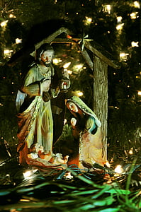 lighted nativity scene thumbnail