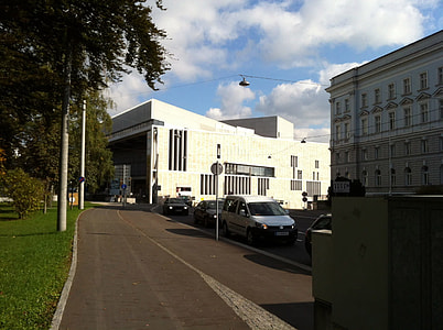 Musiktheater Linz in Austria thumbnail