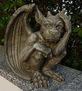 gray animal sculpture thumbnail
