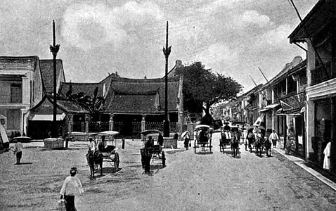 Chinese Temple in Surabaya, Indonesia thumbnail