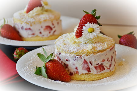 strawberry cakes on plates thumbnail