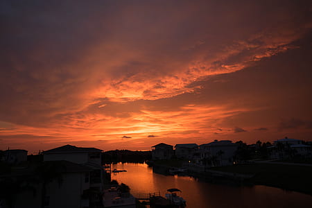 photograph of town during sunset thumbnail