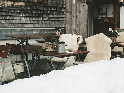 brown table and chair thumbnail