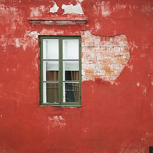 green wooden sash window thumbnail