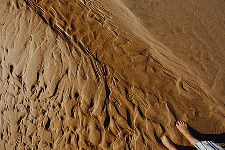 The abstract line designed by water up on sand texture thumbnail