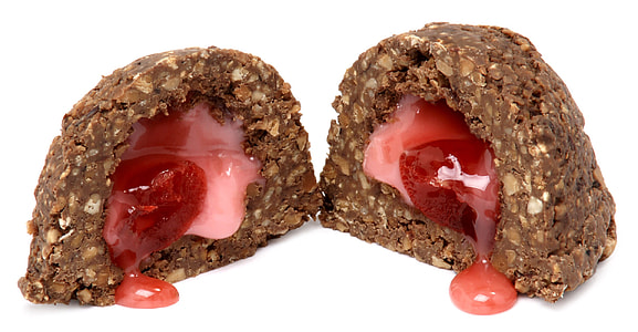 Pink and Red Fruit Filling in Cookies thumbnail