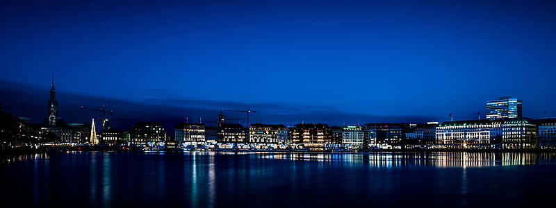 cityscape during dawn thumbnail