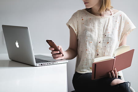 Woman Multitasking Photo thumbnail