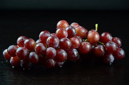 grapes fruit thumbnail