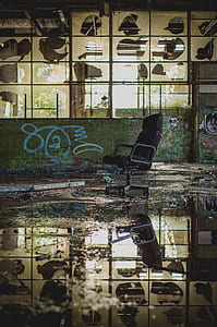 black office rolling chair thumbnail